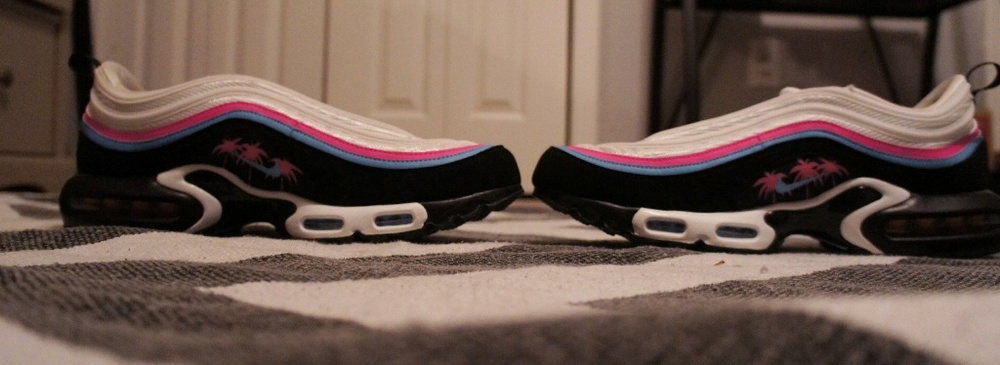 Nike air max Plus miami edition